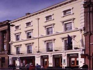 Lynams Hotel