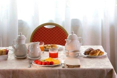 Hotel De Londres