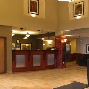Lakeview Inn and Suites Fort Nelson