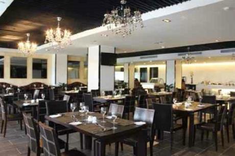 ZENITH International Hotel