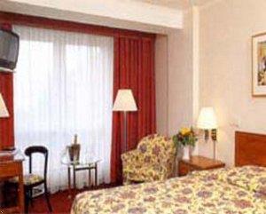Tulip Inn Berlin Friedrichshan Hotel