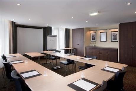 Holiday Inn PARIS - GARE DE L'EST