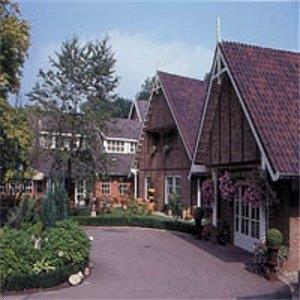 Hampshire Classic - Landhuishotel De Bloemenbeek ENS