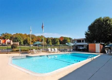 Quality Inn University