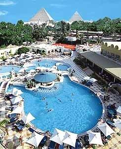 Le Meridien Pyramids Hotel & Spa