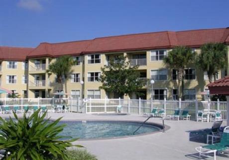 Parc Corniche Condominium Suites