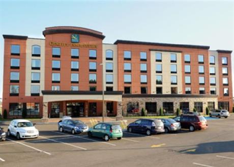 Quality Inn & Suites Levis