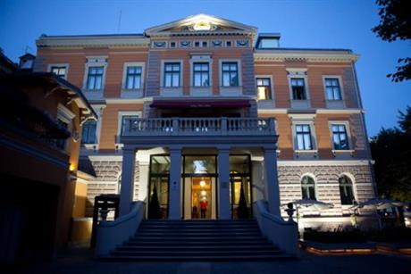Gallery Park Hotel
