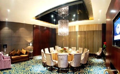 Zhuankou Yangtze Hotel