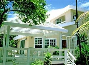 Paradise Beach Club