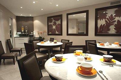 EXCLUSIVE HOTEL ARC ELYSEES