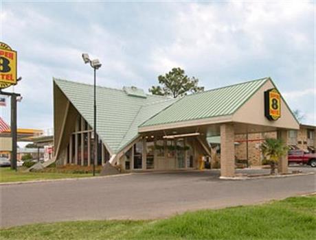 Super 8 Motel - Alexandria