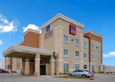 Comfort Suites Dallas