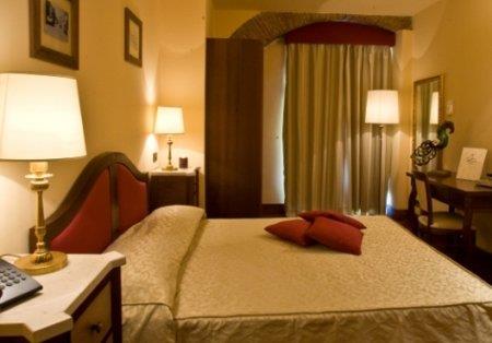 Santa Caterina Hotel