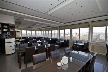 Velic Airport Hotel