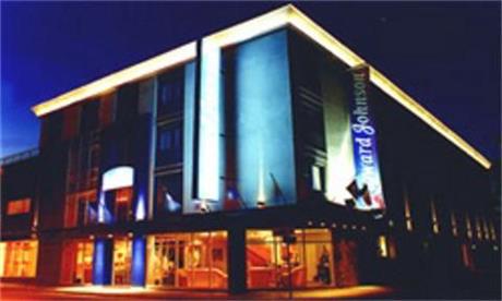 Howard Johnson Hotel San Pedro
