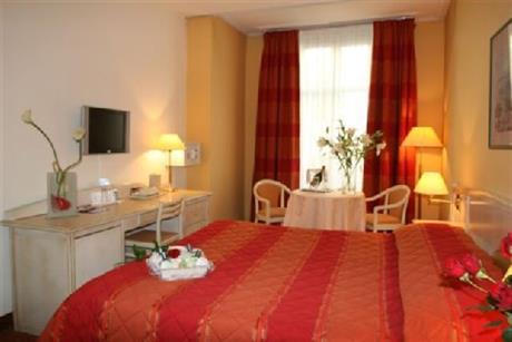 Hotel Massena