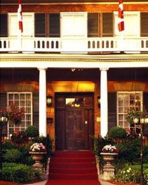 The Woodlawn Inn