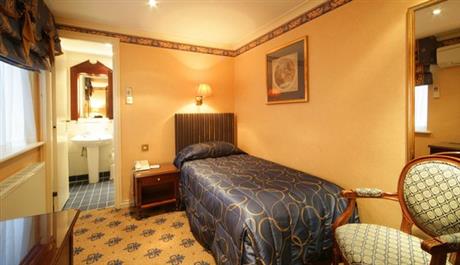 Hotel London Lodge