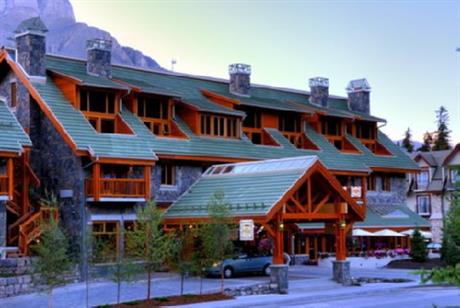 Fox Hotel And Suites