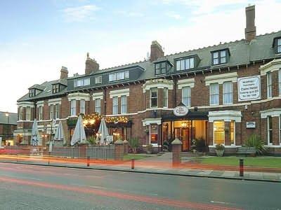 CAIRN HOTEL  NEWCASTLE UPON TYN