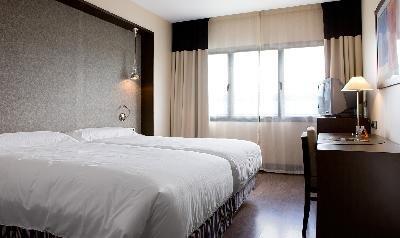 NH  Express Mercader