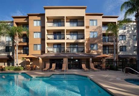Courtyard Orlando East/UCF