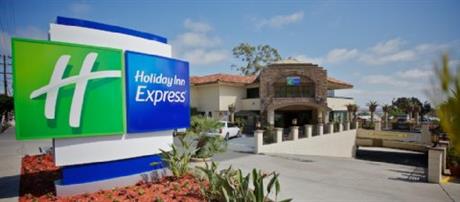 Holiday Inn Express SAN DIEGO AIRPORT-OLD TOWN