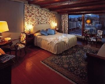 Santa Chiara Hotel