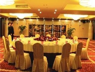 Southern Airline Pearl Hotel