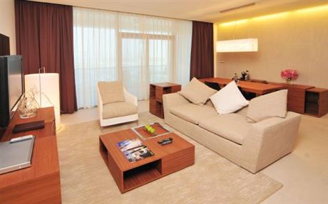 The Radisson Blu Residence, Dubai Marina
