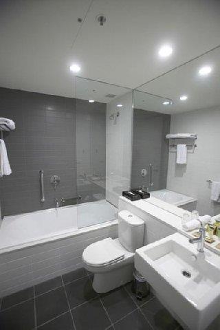 Causeway 353 Hotel