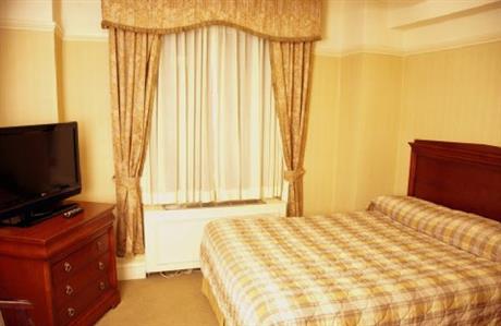 Wellington Hotel