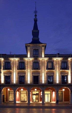 NH Plaza Mayor