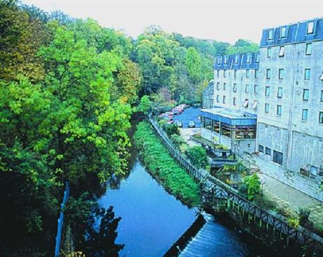 Menzies Belford Hotel
