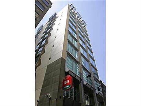Ibis Melbourne Little Bourke Street