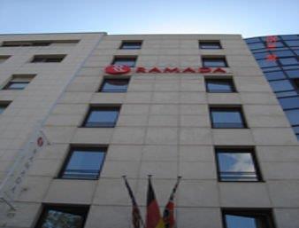 Ramada Paris Tour Eiffel