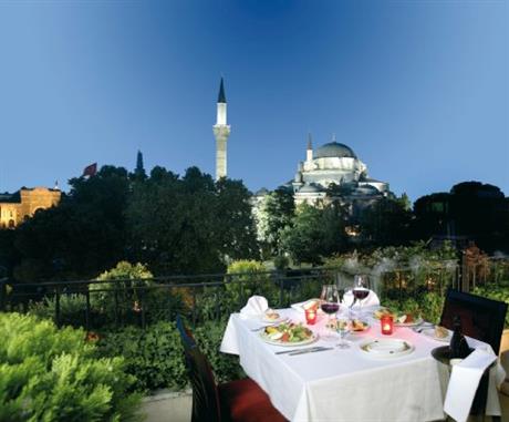 Barcelo Saray