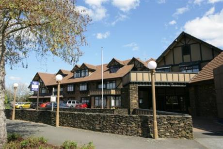 HOTEL COACHMAN