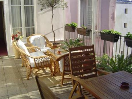 Poussin Hotel Paris