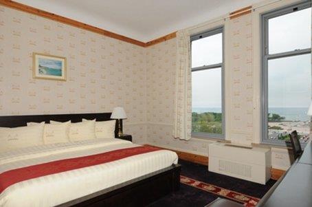 Congress Plaza Hotel