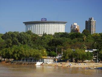 Howard Johnson Plaza Hotel Mayorazgo