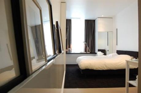 Les Nuits Hotel
