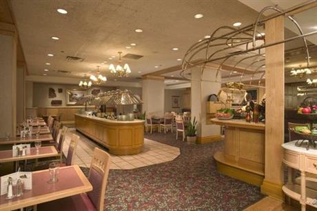 Doubletree� Hotel Denver
