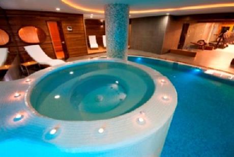 Mia Pera Hotel