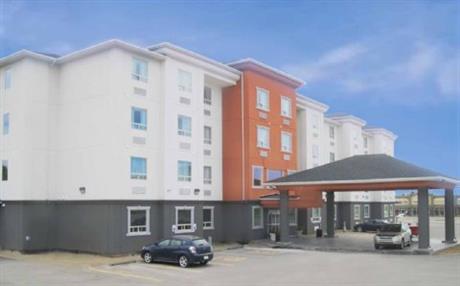 BEST WESTERN PLUS Estevan Inn & Suites