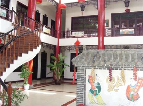 Sun Village Airport Hotel
