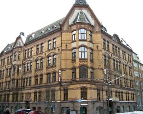 Continental Hotel