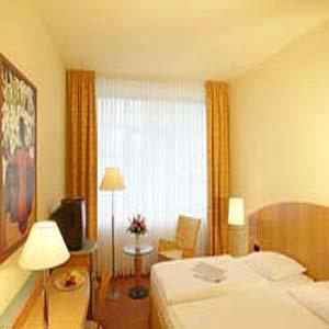 ABION Spreebogen Waterside Hotel