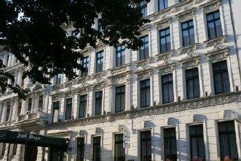 Hotel Adagio